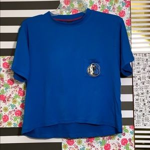 Kadyluxe Milky Silk Crop Pocket T-Dallas Mavericks